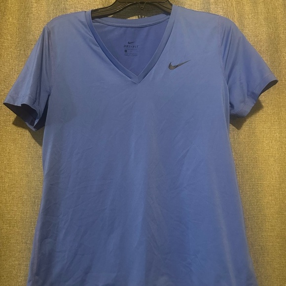Nike Tops - Nike Women's Short Sleeve Blue Tee